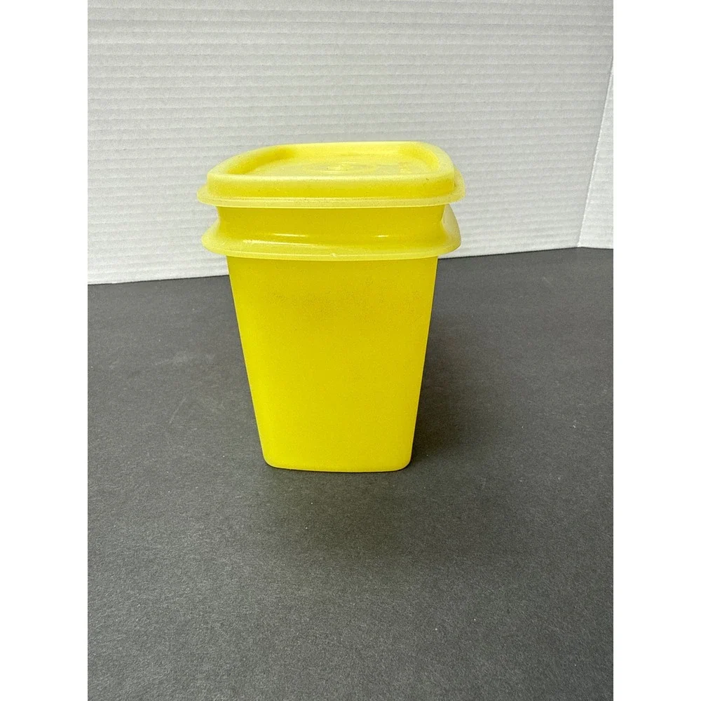 Vintage Tupperware Yellow Servalier Container with Lid 1243-8 Rectangular